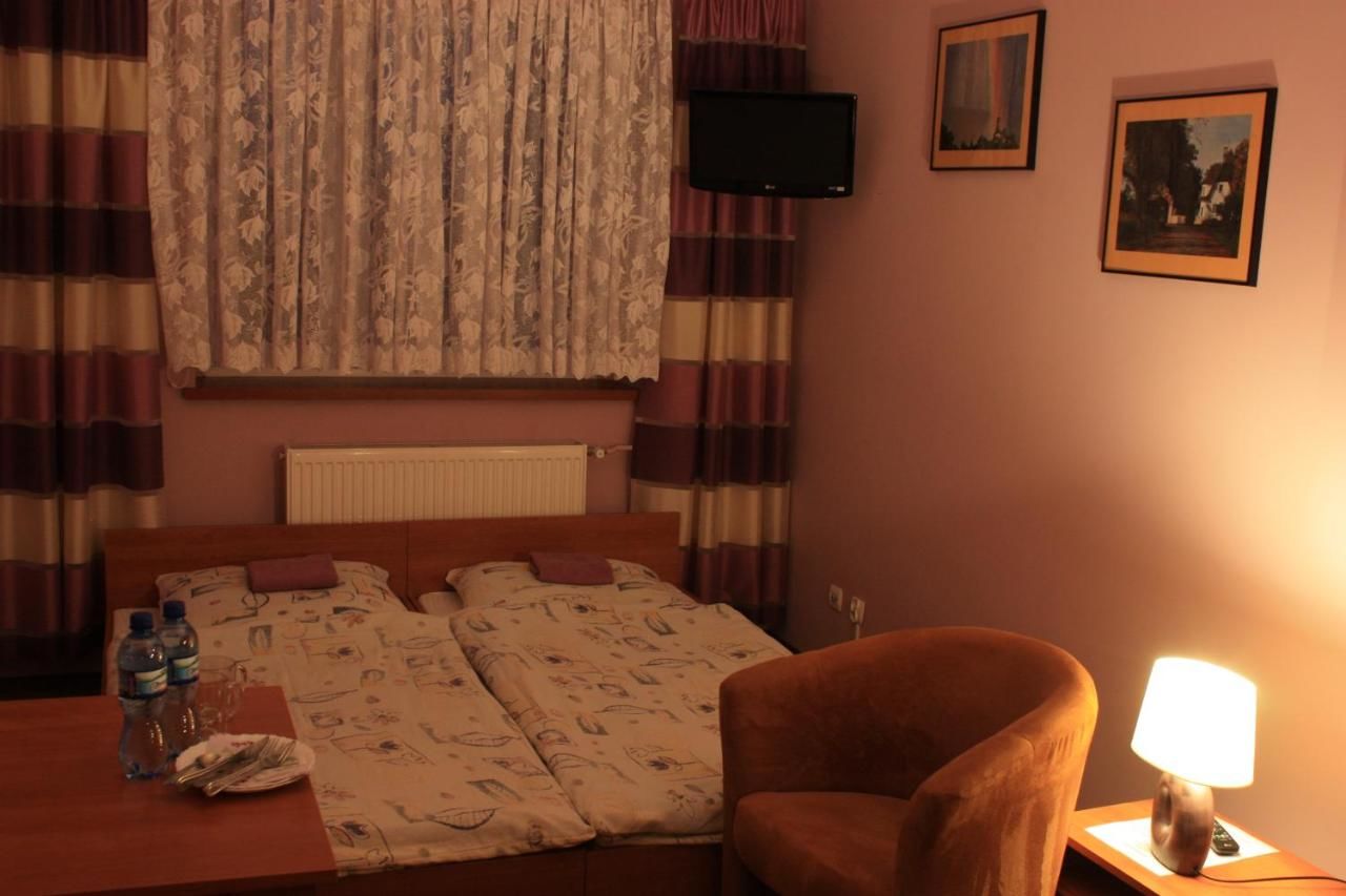 Отели типа «постель и завтрак» Moravia Krzanowice